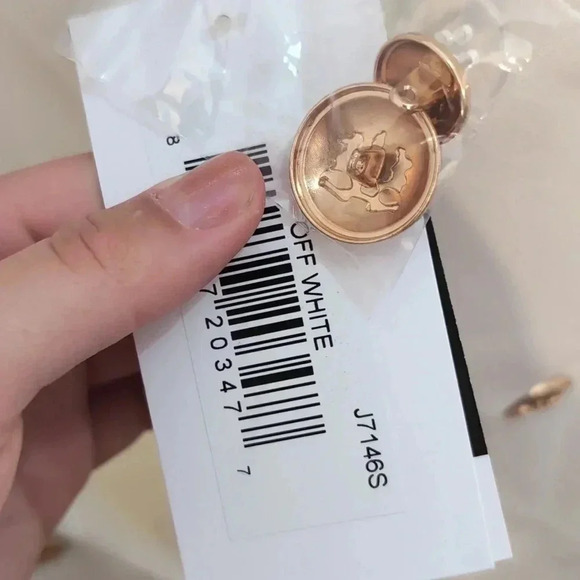 Attitude Unknown Women Double Breasted Blazer with Metallic Buttons - Picture 3 of 9